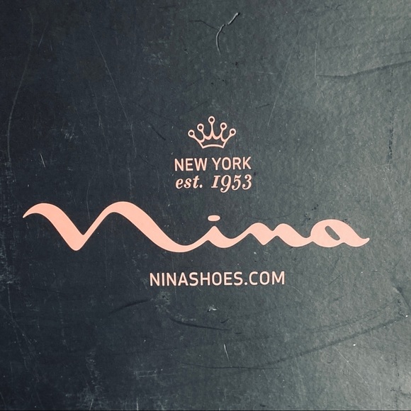 NINA Strappy Heel • Size 7 1/2 • Silver • Worn Once - Picture 2 of 8